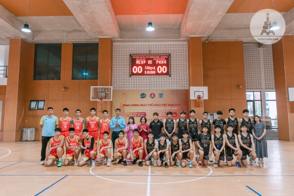 THPT-VP | S&Ocirc;I NỔI TRẬN GIAO HỮU B&Oacute;NG RỔ NH&Acirc;N NG&Agrave;Y THỂ THAO VIỆT NAM