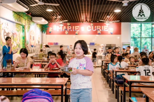 Thực đơn th&aacute;ng 04/2026