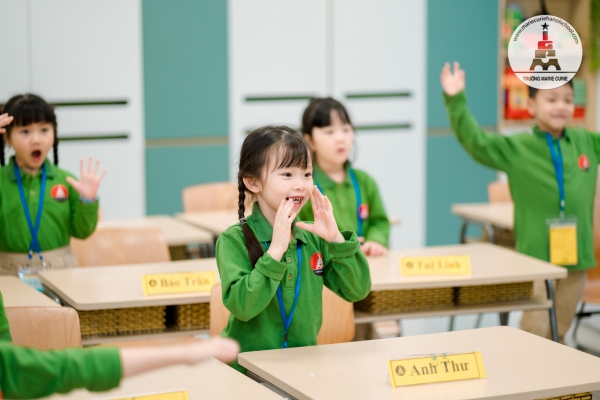 TH-MĐ | TRẢI NGHIỆM V&Agrave;O LỚP 1: TRAO NIỀM TIN- NHẬN HẠNH PH&Uacute;C