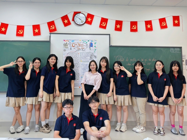 TIẾT HỌC VĂN ĐẦY CẢM XÚC