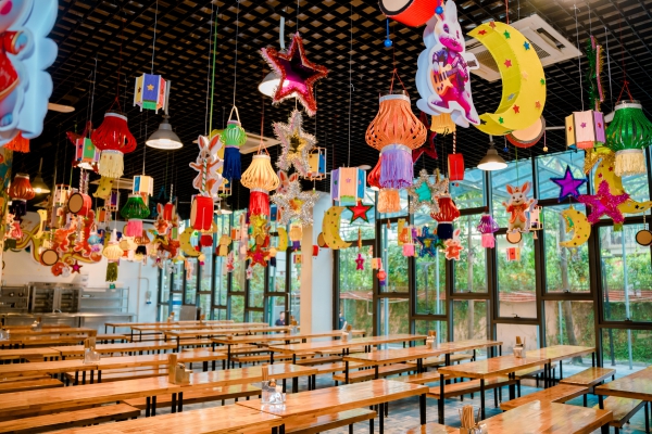 MC SẴN SÀNG ĐÓN TẾT “TRÔNG TRĂNG”