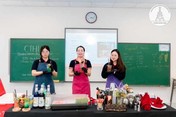 THPT-MĐ | NG&Agrave;Y HỘI HƯỚNG NGHIỆP: TRẢI NGHIỆM THỰC TẾ, MỞ RỘNG LỰA CHỌN TƯƠNG LAI