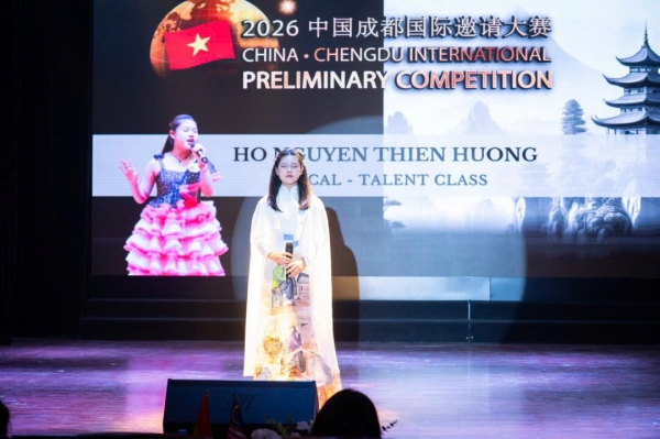 THCS-MĐ | GIẢI BẠC ẤN TƯỢNG TẠI LI&Ecirc;N HOAN NGHỆ THUẬT QUỐC TẾ CỦA MCER 8