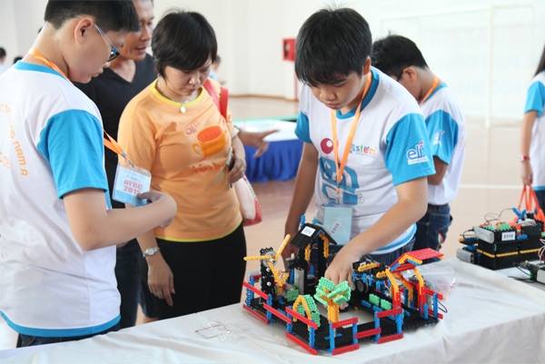 19510290_10154482774666577_1724719993744463846_n