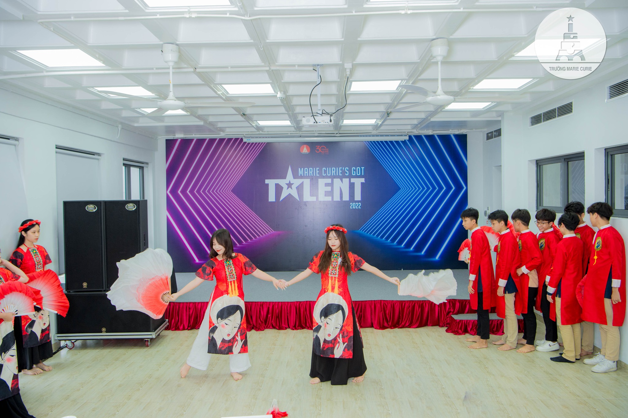 gottalentvanphu-1