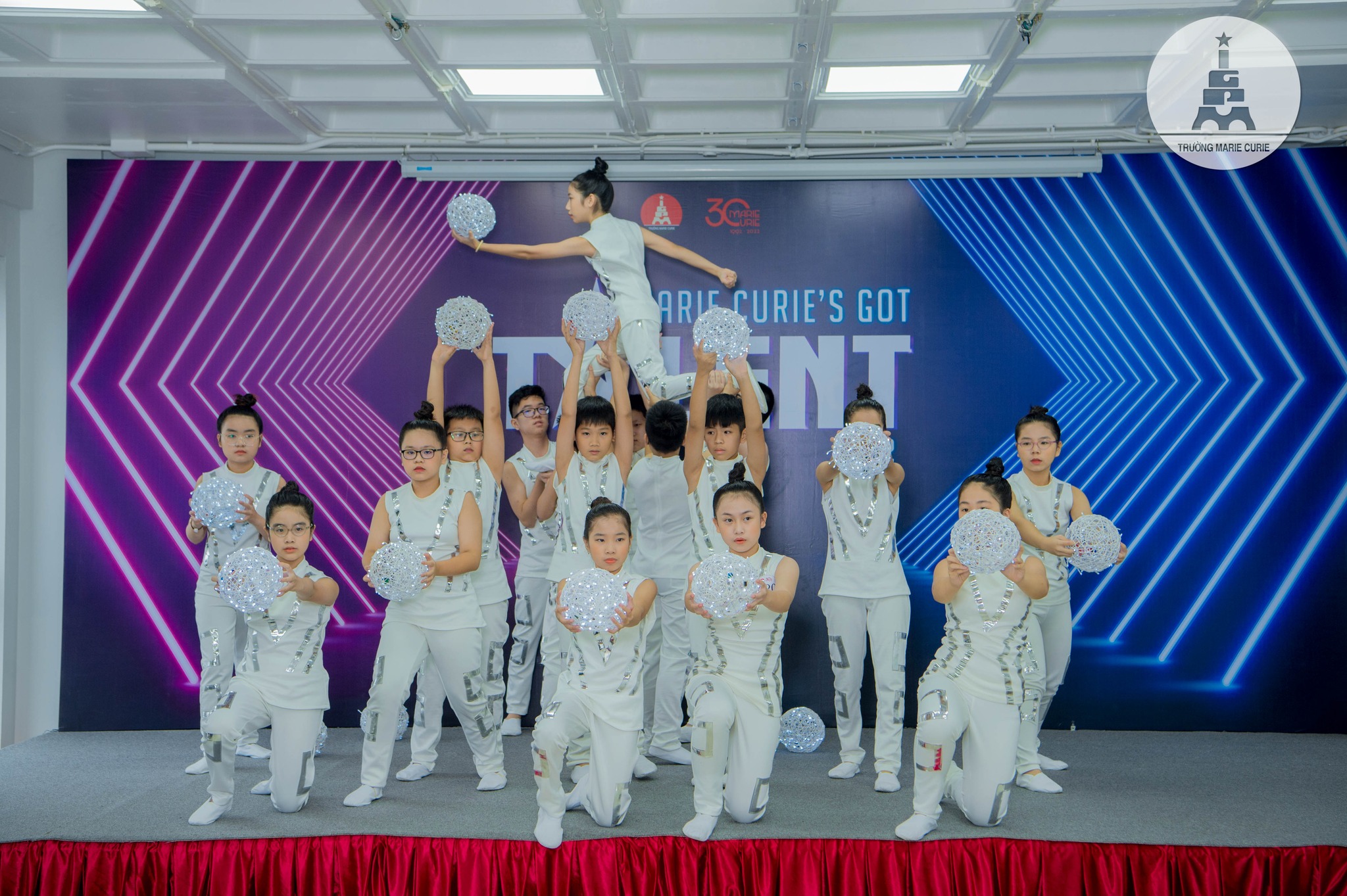 gottalentvanphu-3