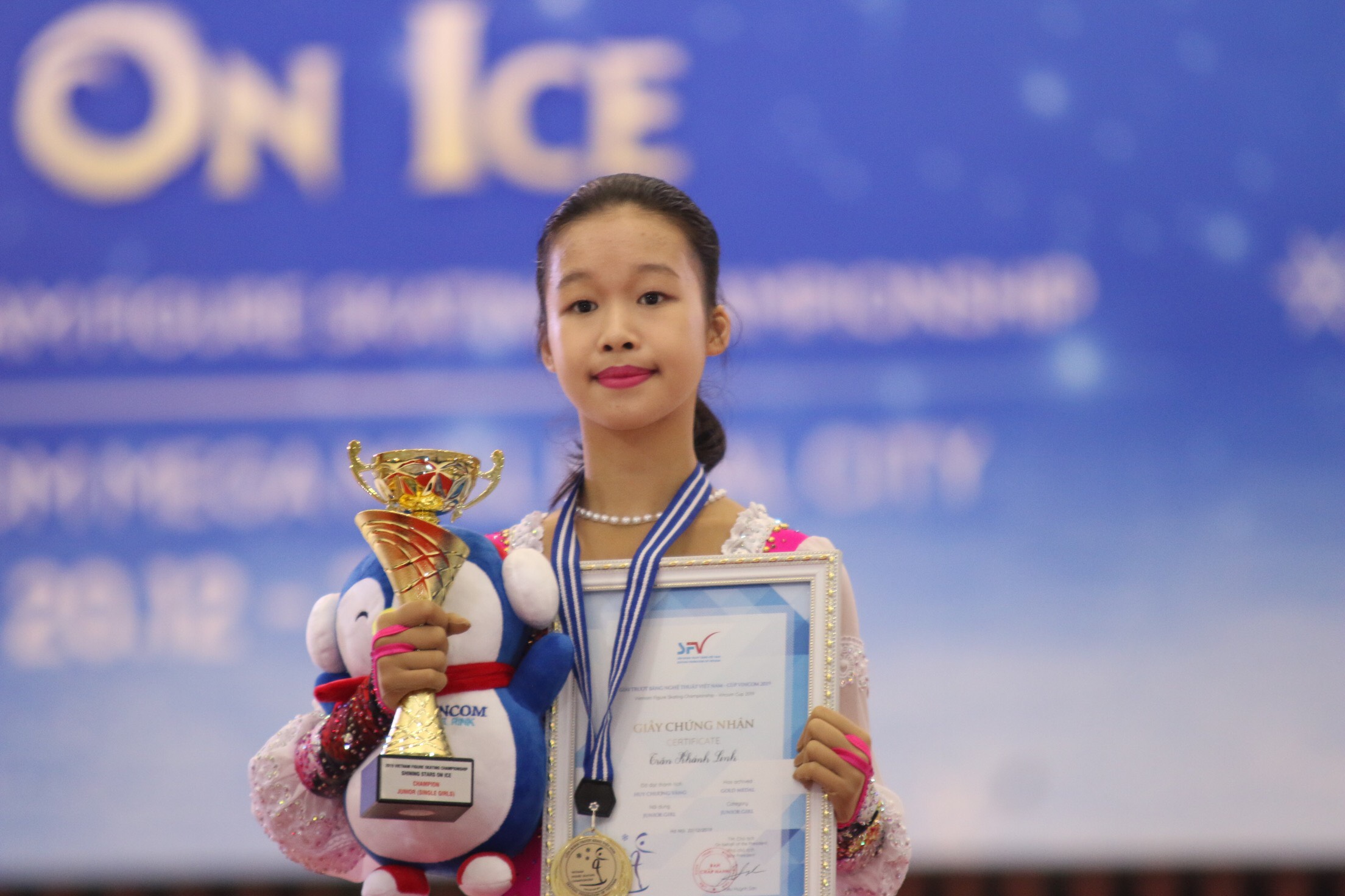 khnh-linh-4