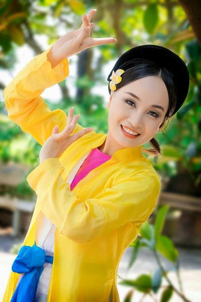 ns-thu-huyen